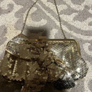 Vintage gold glitter clutch w chain